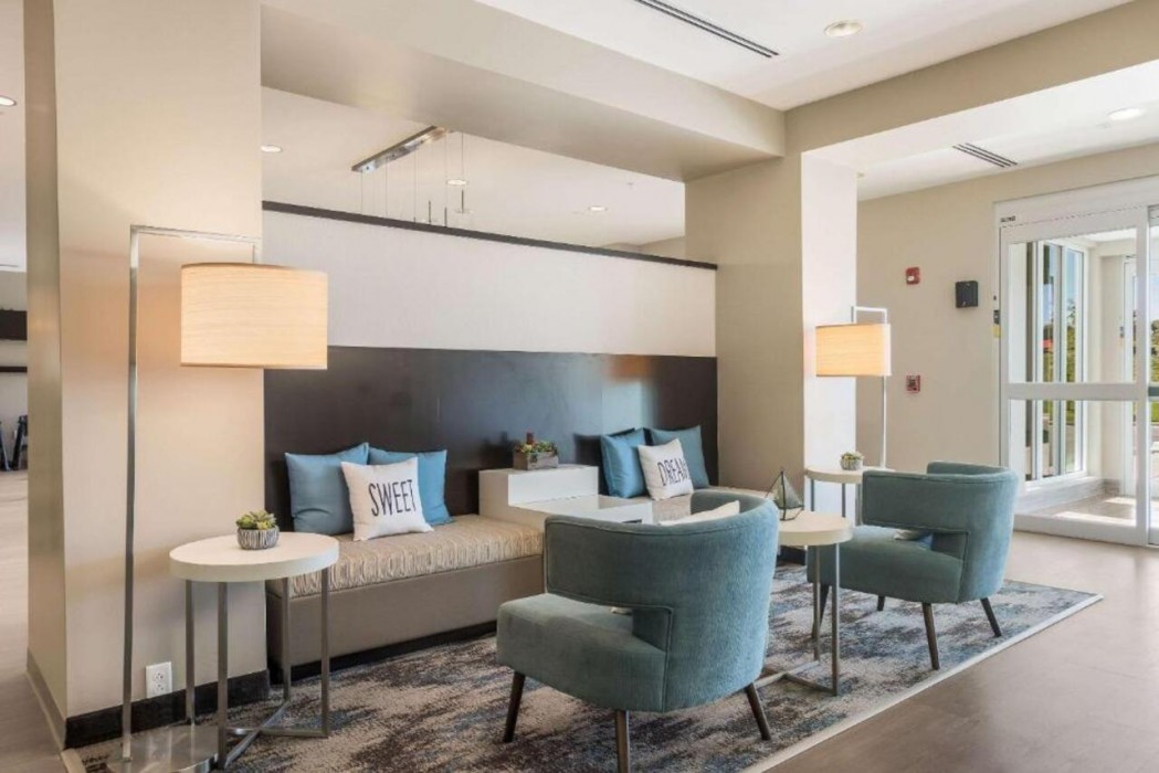 Sleep Inn & Suites Webb City 7/28