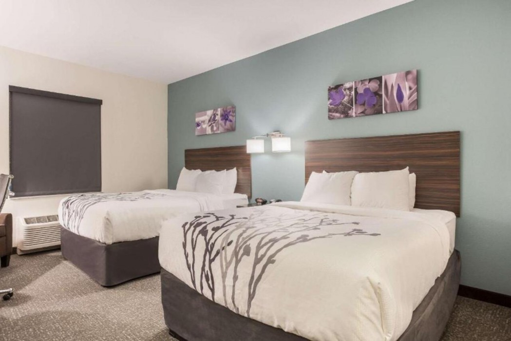 Sleep Inn & Suites Webb City 10/28