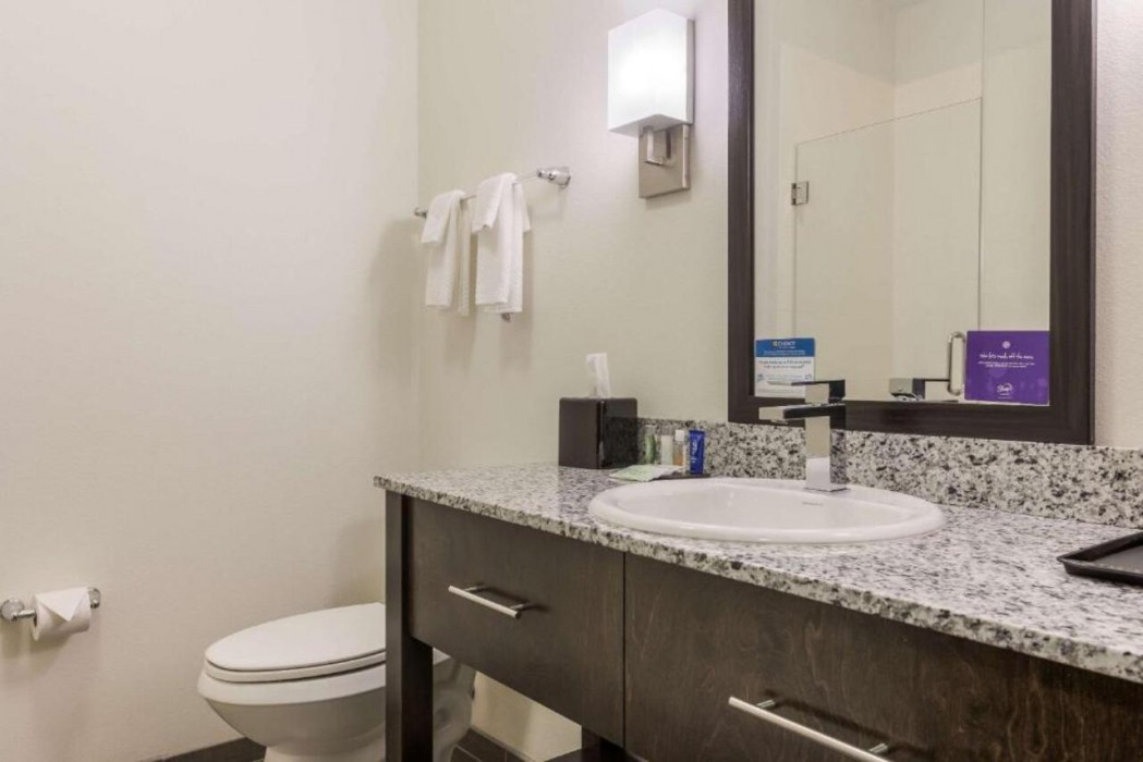 Sleep Inn & Suites Webb City 11/28