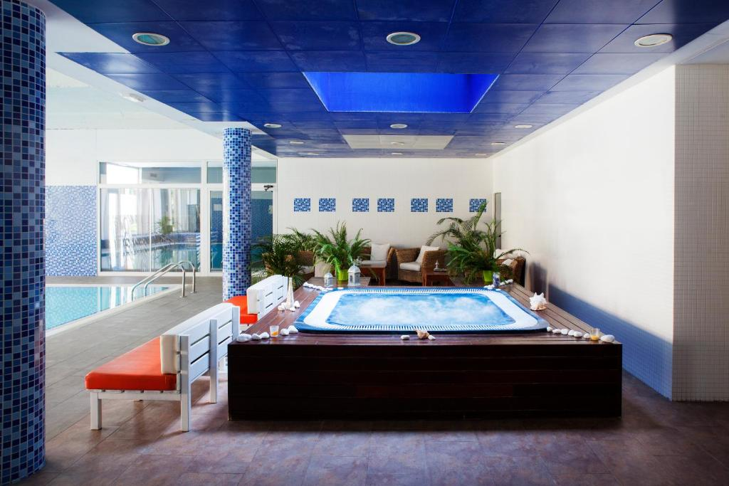 Ibersol Spa Aqquaria Suites 19/52