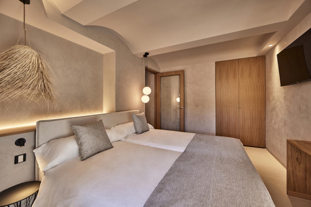 Joe S Gomila Boutique Hotel 11/72