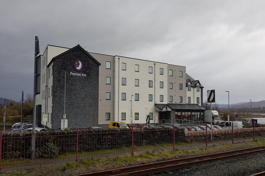 premier inn porthmadog