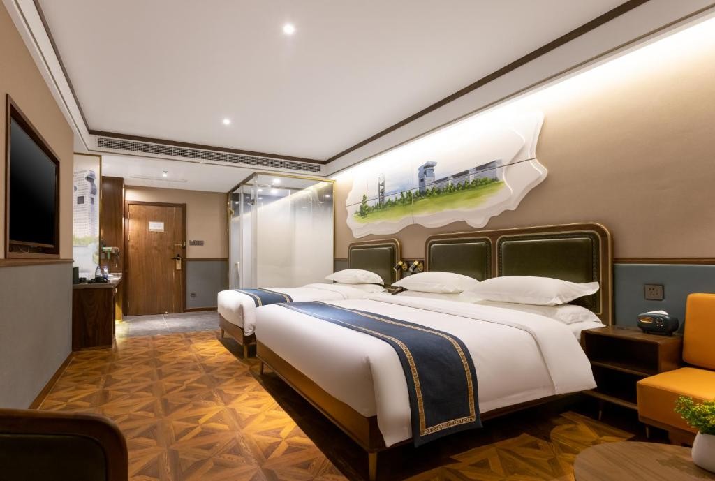 Nostalgia S Hotel (Beijing Nest-type Olympic Stadium Center) 22/57