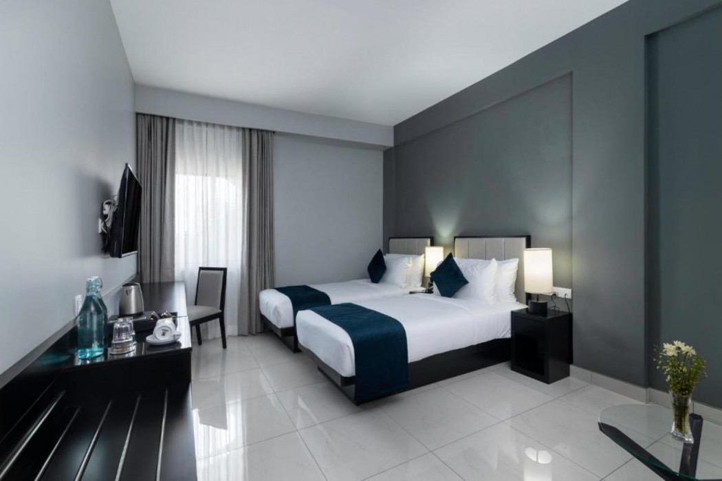 Hotel MaRadha Colombo 16/66