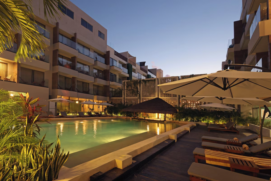 Holiday Inn Tulum 5/71