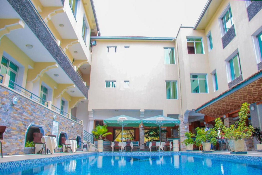 City Hill Hotel 18/23