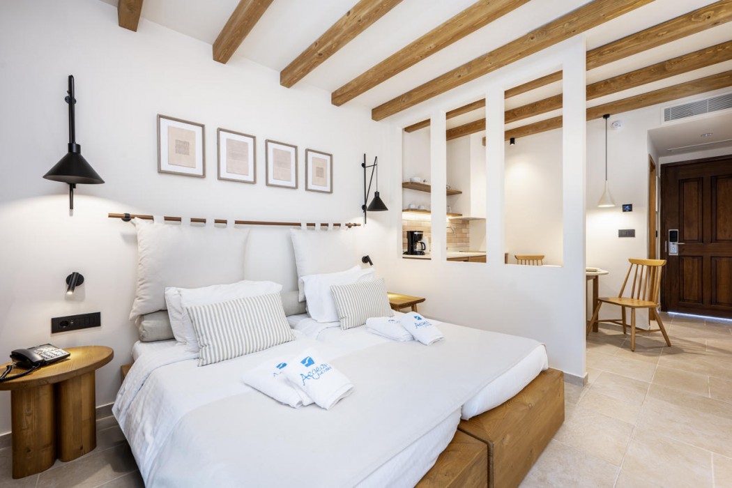 Aegean Houses 53/121
