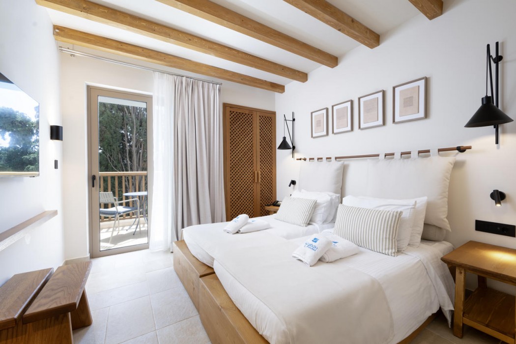 Aegean Houses 55/121