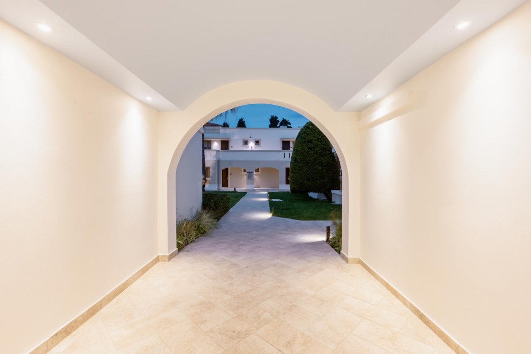 Aegean Houses 8/121