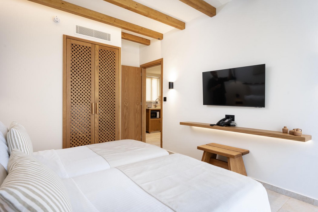 Aegean Houses 68/121