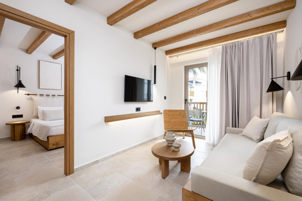 Aegean Houses 18/121