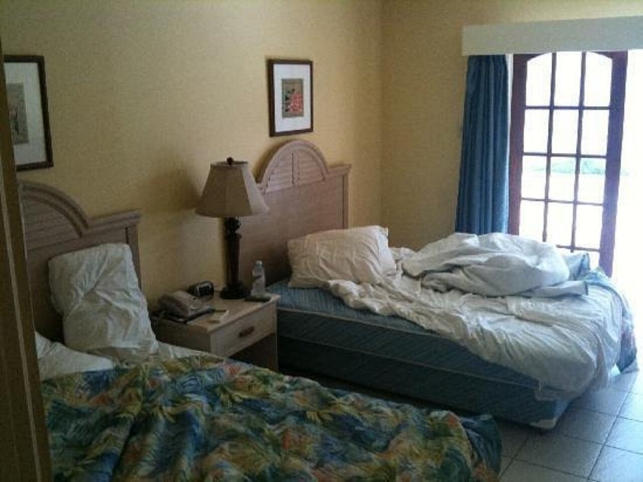 Village Cay 5/41