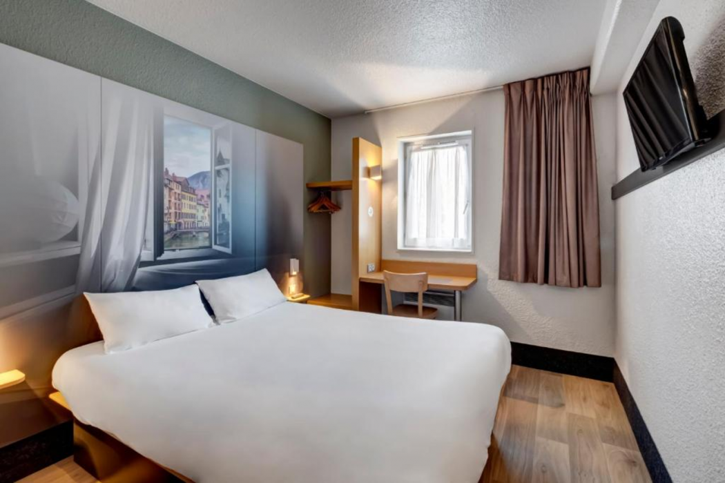 B&B Hotel Annecy Argonay 10/25