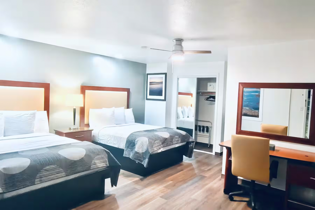 Oceanside Inn and Suites a Days Inn by Wyndham 11/38