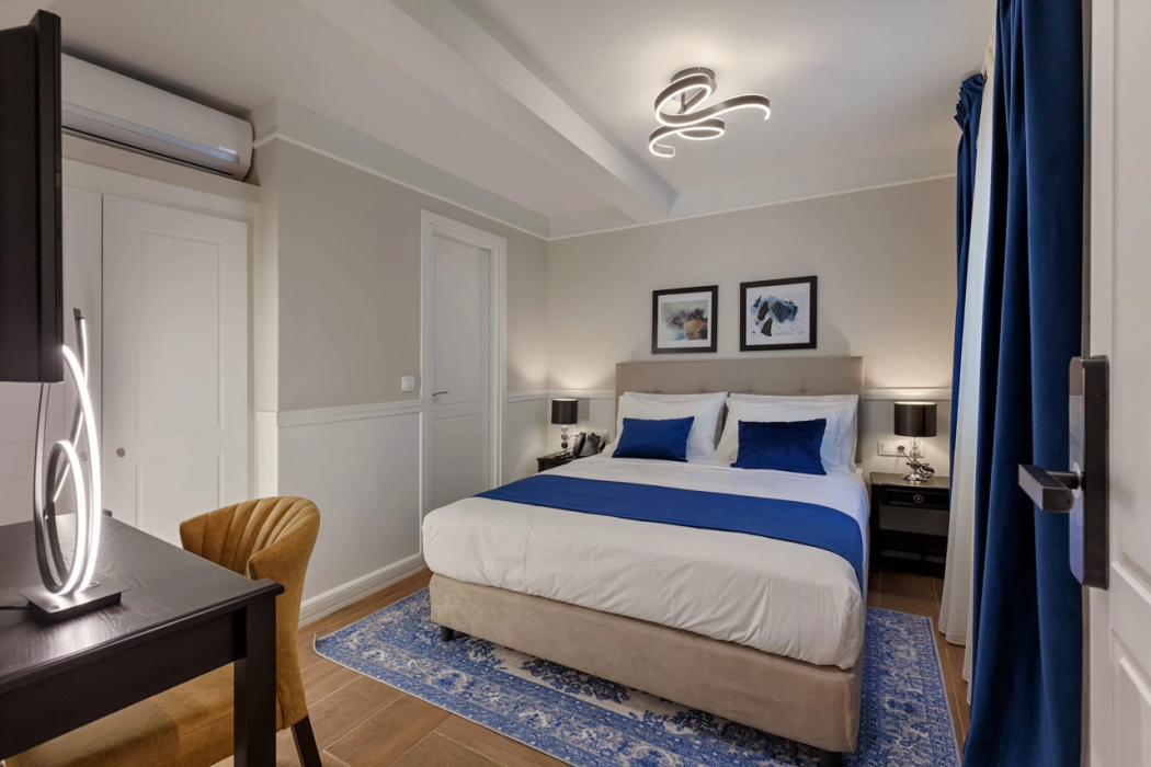 Classic Hotel by Athens Prime Hotels 12/40