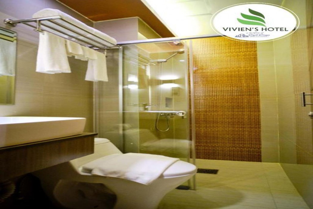Vivien's Hotel 17/51