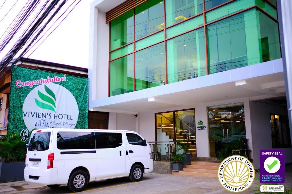 Vivien's Hotel 1/51