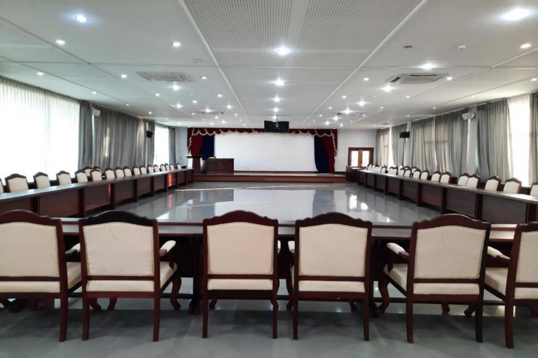 Sisombat Plaza Hotel 40/71