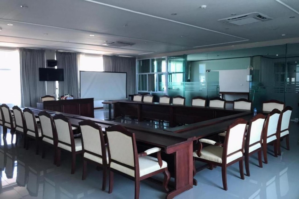 Sisombat Plaza Hotel 38/71