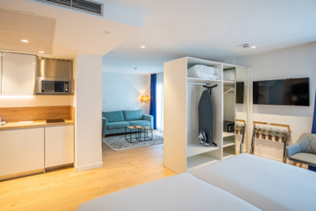 Abba Apartments Playa de Gros San Sebastian 12/34