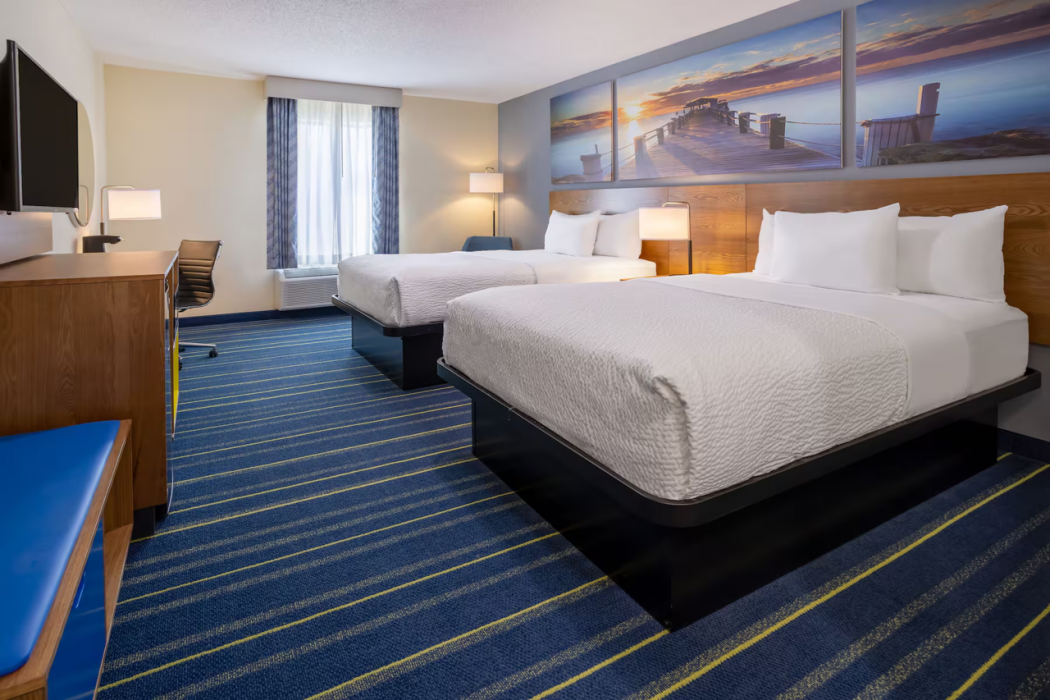 Days Inn by Wyndham Grayson 25/58