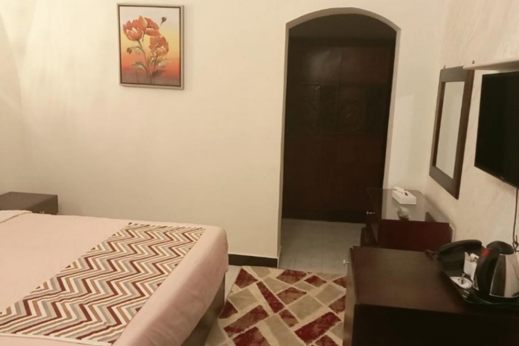 Dolphin Continental Hotel 13/59