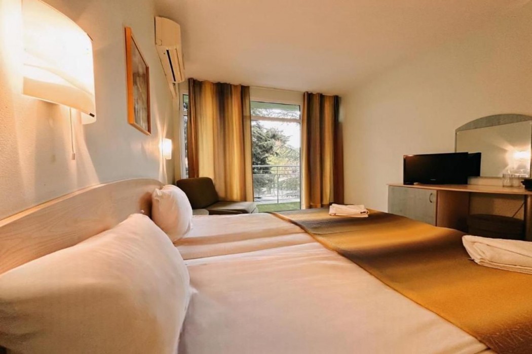 Hotel Dalis 13/40