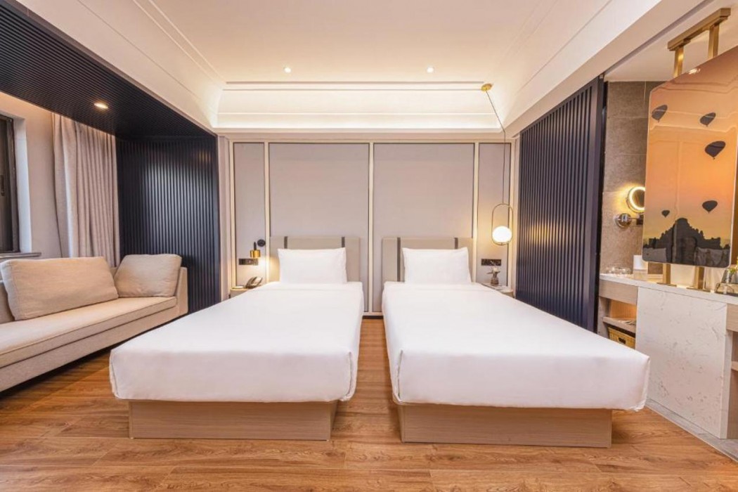 Maxx Phnom Penh Downtown (By H World) 11/55