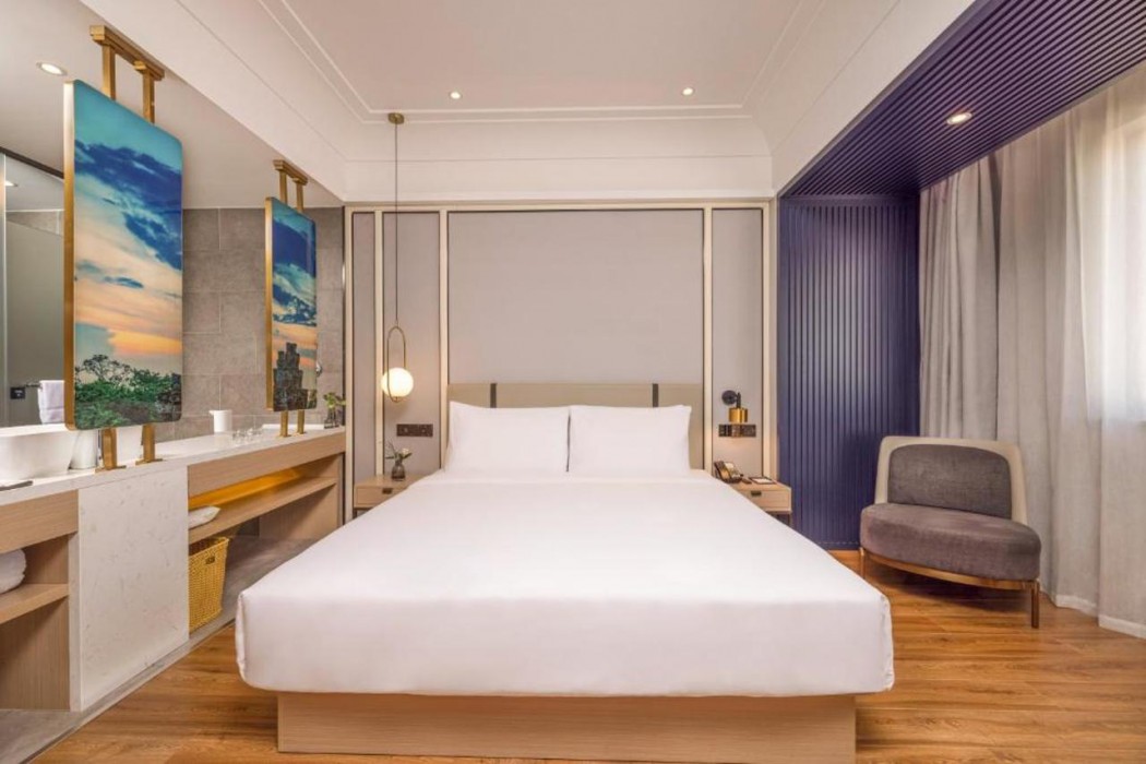 Maxx Phnom Penh Downtown (By H World) 10/55
