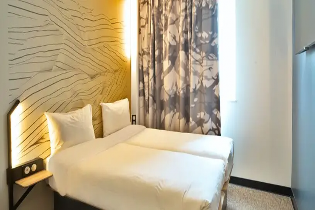 B&B Hotel Dreux Nord 10/23