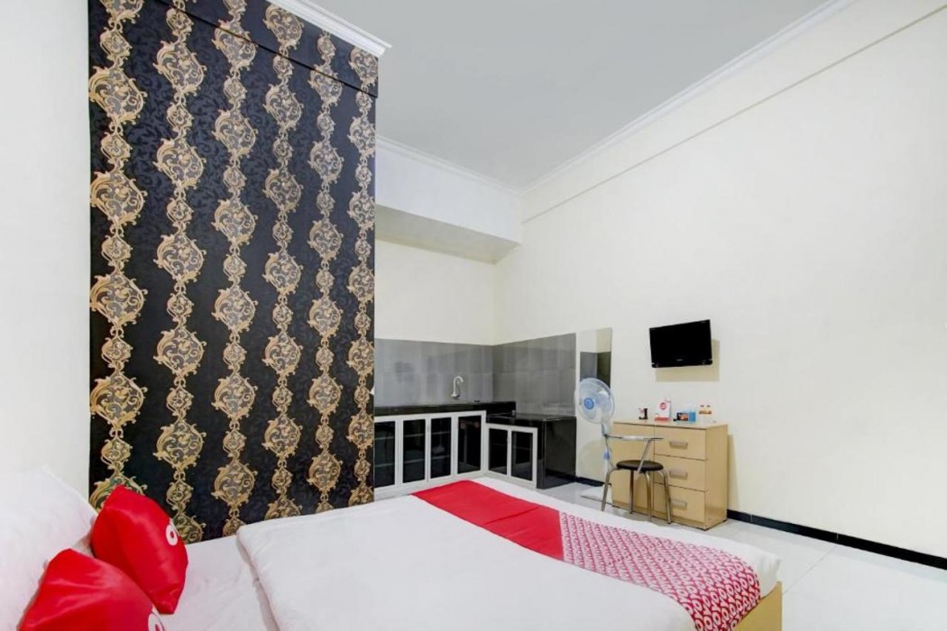 Super OYO Capital O 90151 Guest House 180 20/30