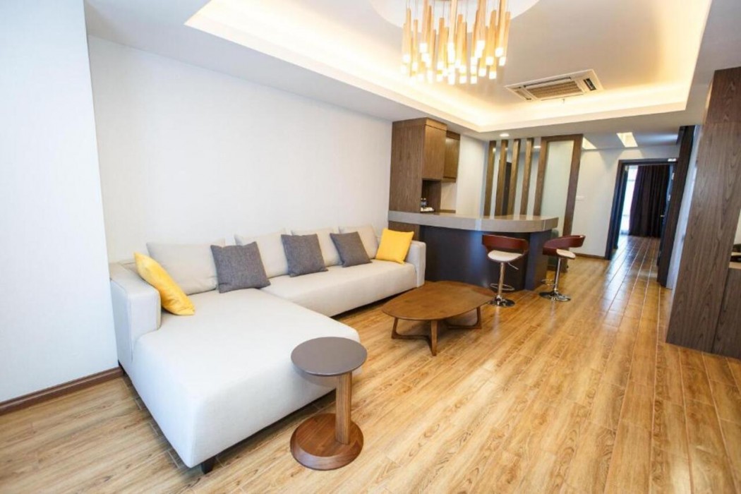 Lintas Platinum Hotel 22/59