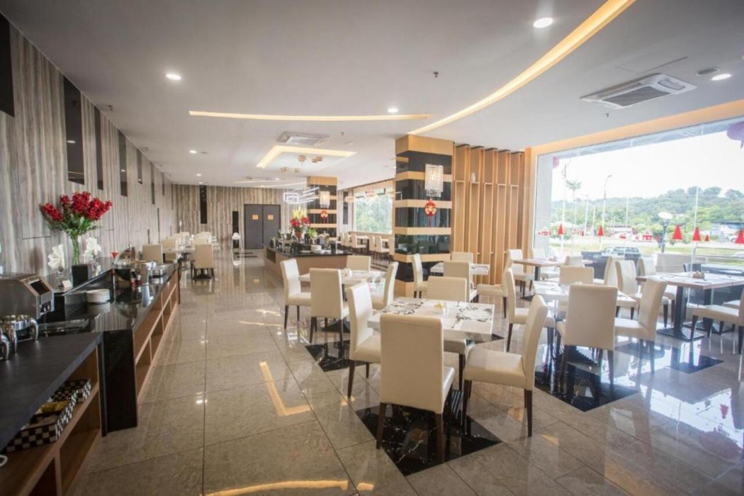 Lintas Platinum Hotel 24/59