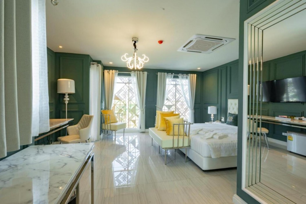 Belle Grand Hotel 20/58