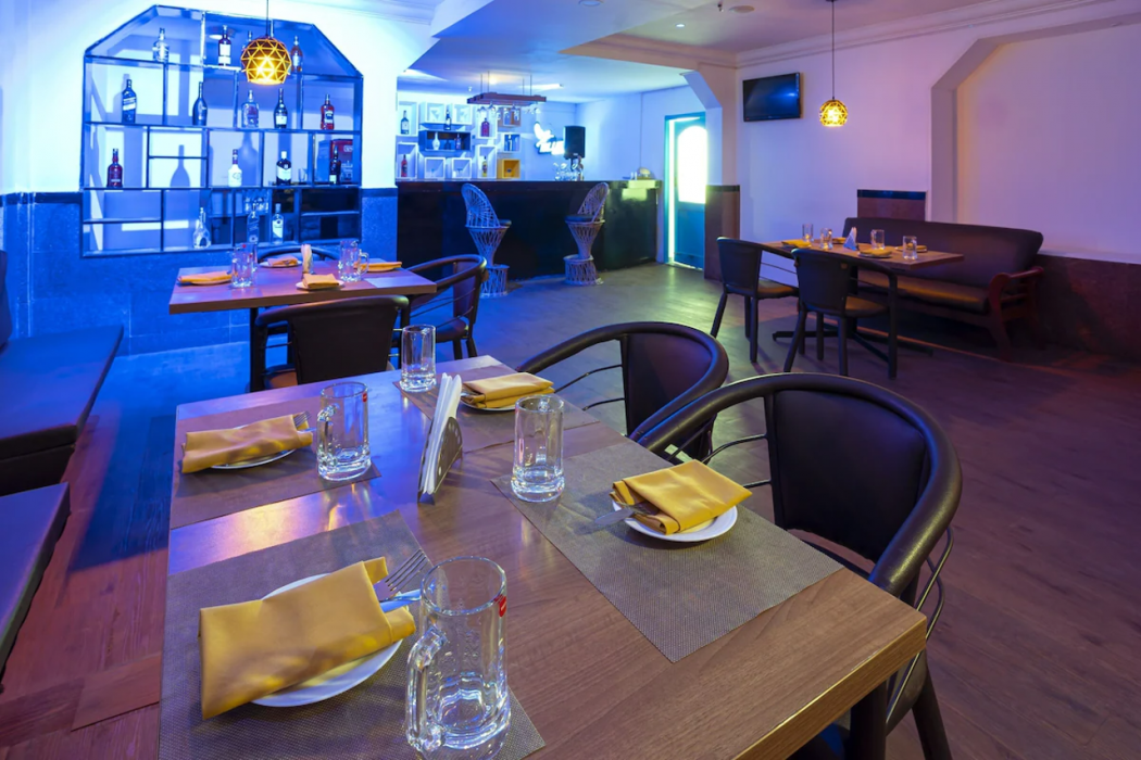 Zip by Spree Hotels Mangala International 15/18