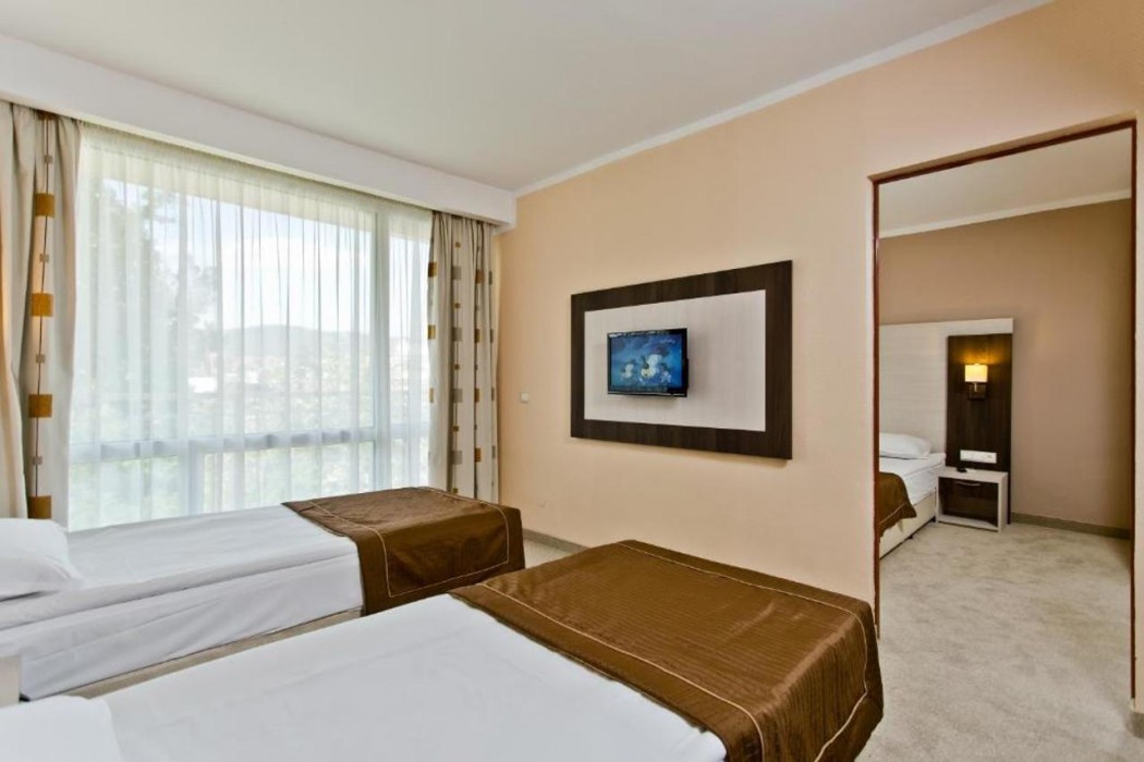 DIT Evrika Beach Club Hotel 14/68