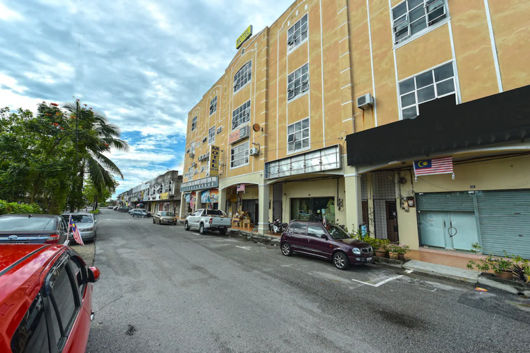 SPOT ON 91178 Motel Impian in Seri Manjung
