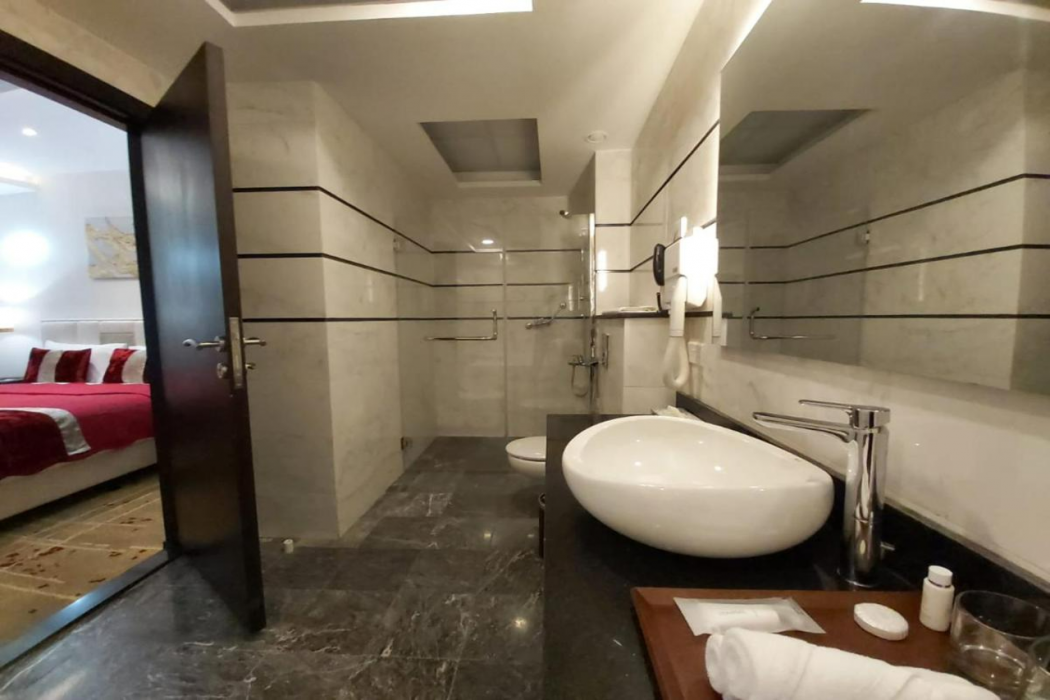 Basrah International Airport Hotel 18/76