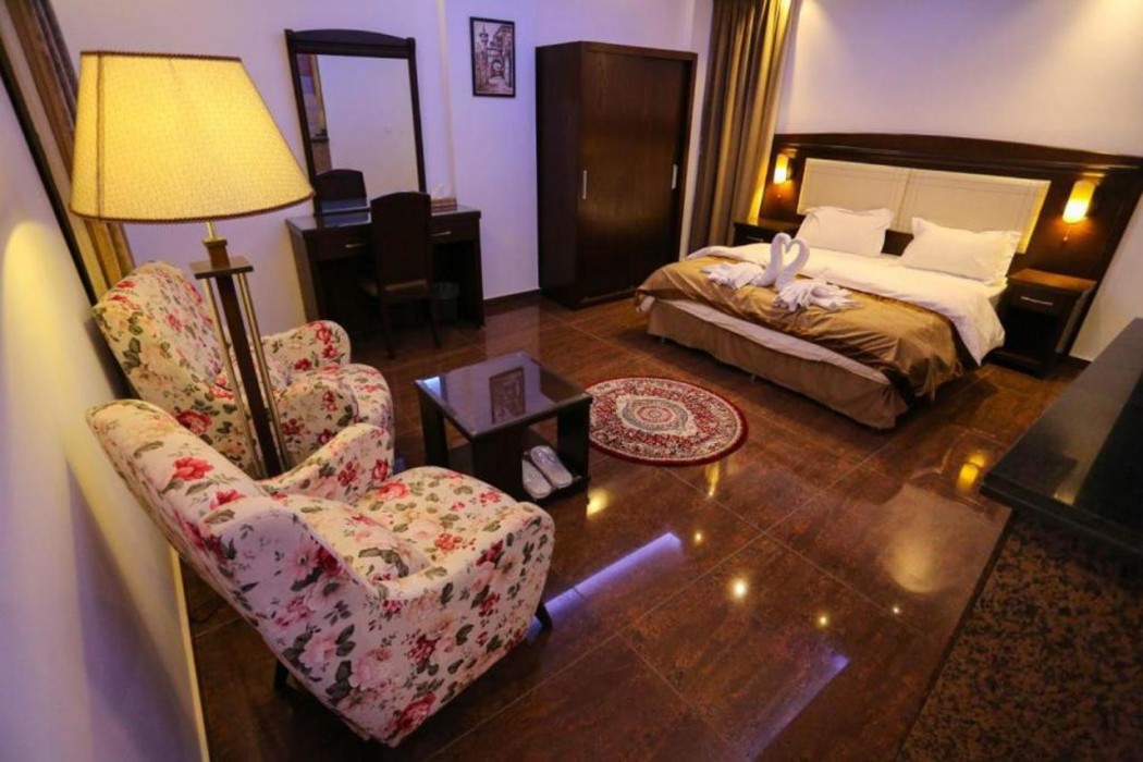 Barada Hotel Najaf 8/25