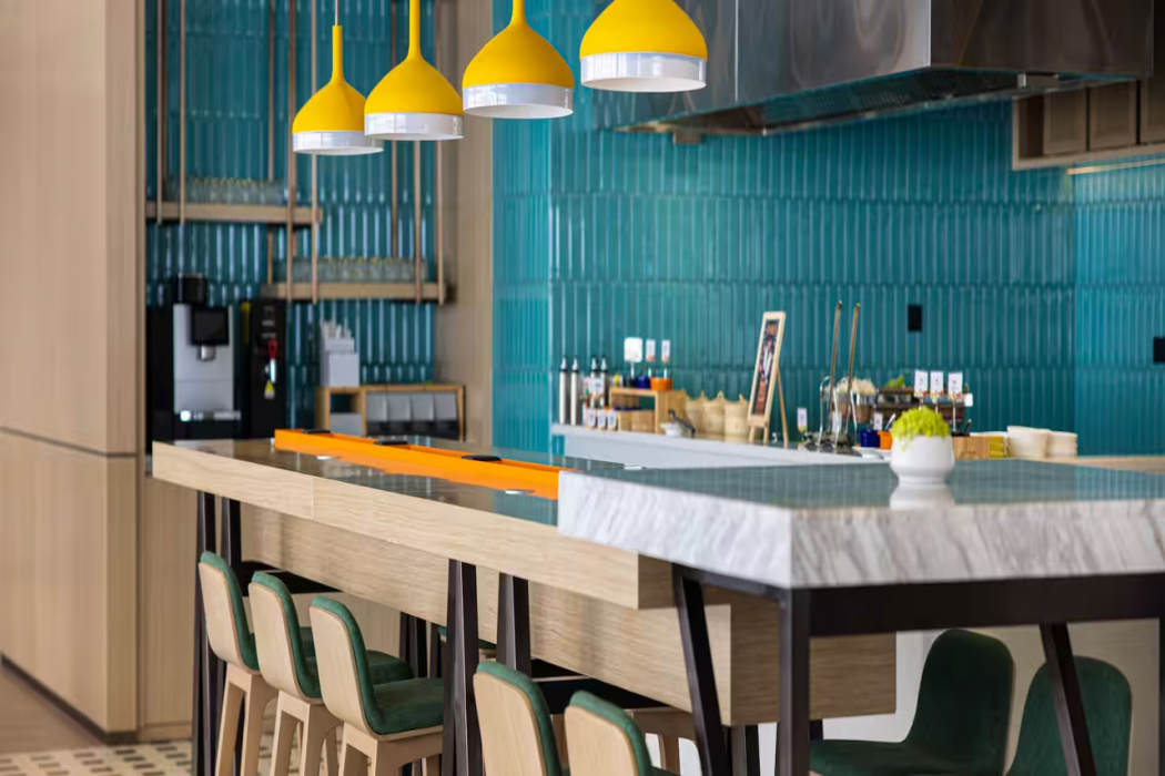 HOME2 SUITES BY HILTON WUHAN XUDONG 15/36