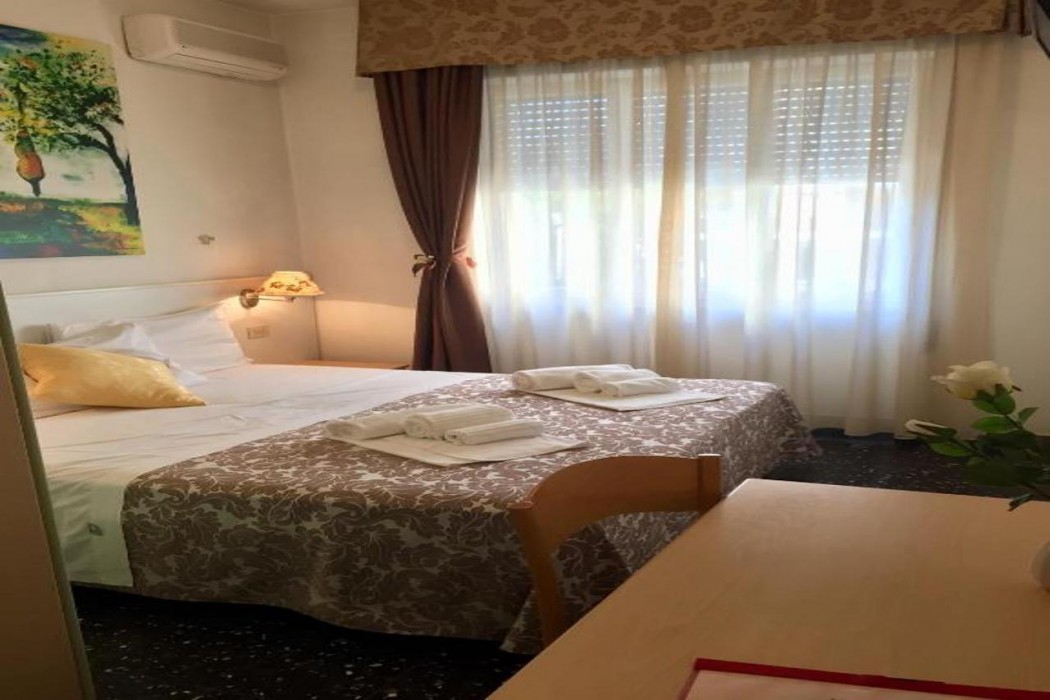 Hotel Scandinavia 14/59