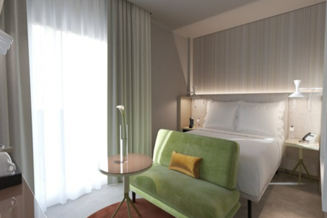 Adesso Hotel 12/50
