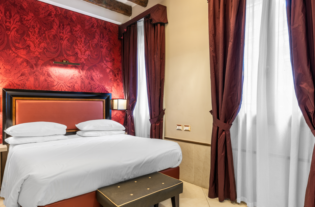 DOUBLE ROOM INTERNAL COURTYARD - GROUND FLOOR