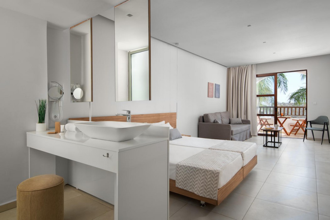 Costa Lindia Blue Star - Adults Only 20/72