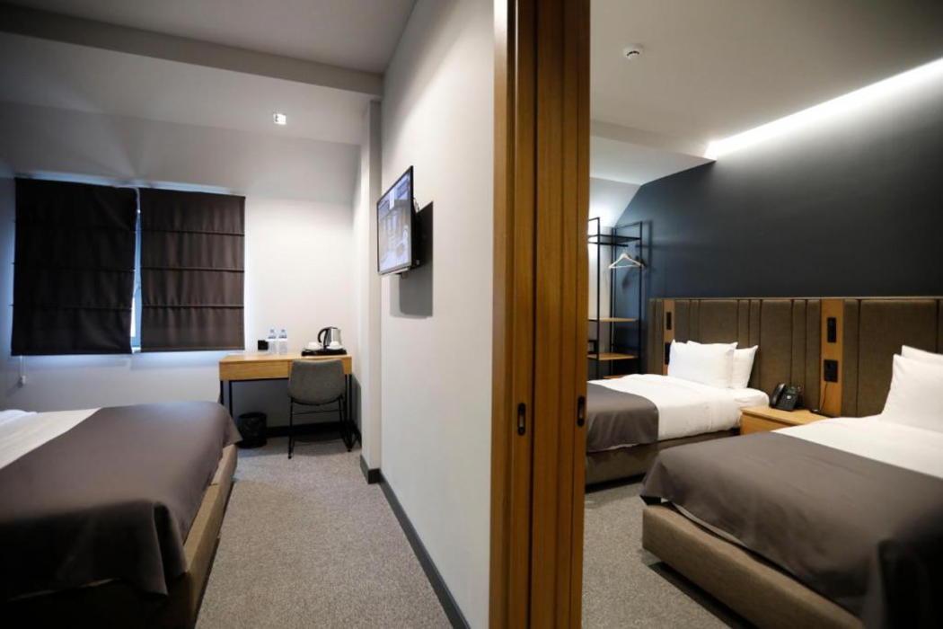 Graf Hotel 8/45
