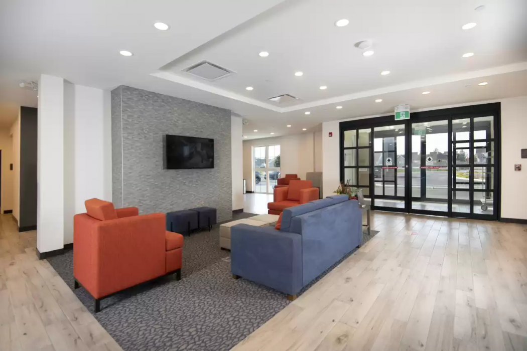 Comfort Inn and Suites Carleton Place ON 4/33