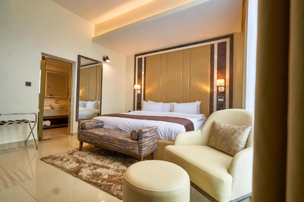 Monty Suites Lekki 15/54