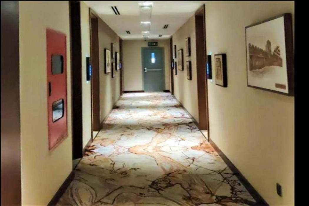 Best Western Plus Runway 11/21