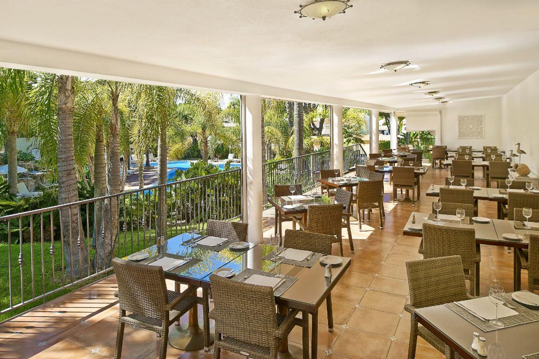 Ria Park Garden Hotel 12/67