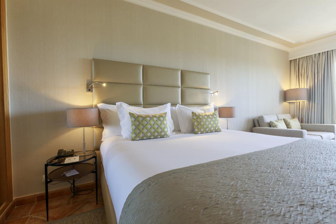 Twin or Double Room Single Use Premium Pool and Sea view